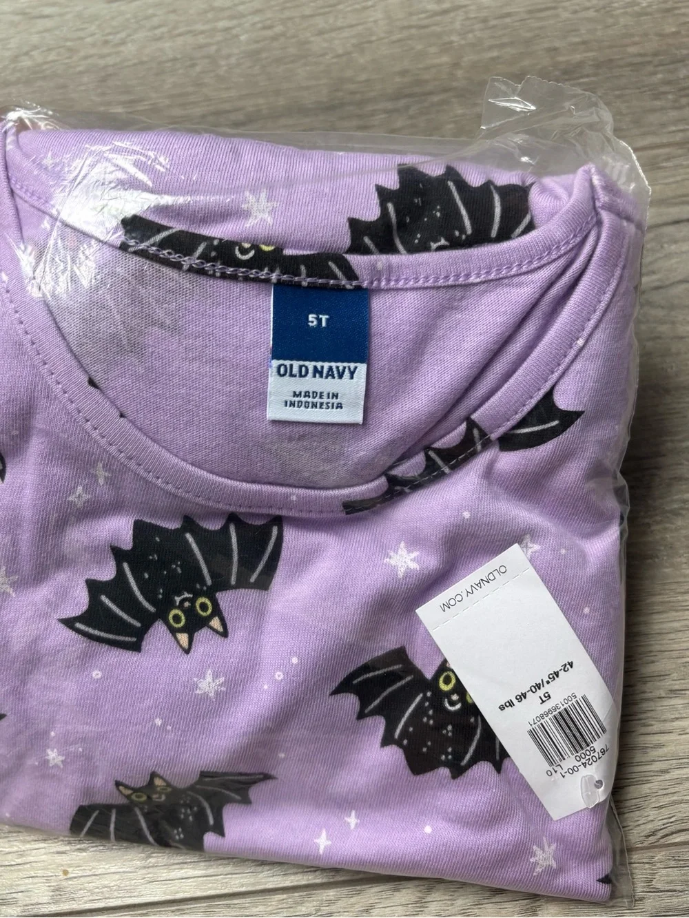 Old Navy ships dress
